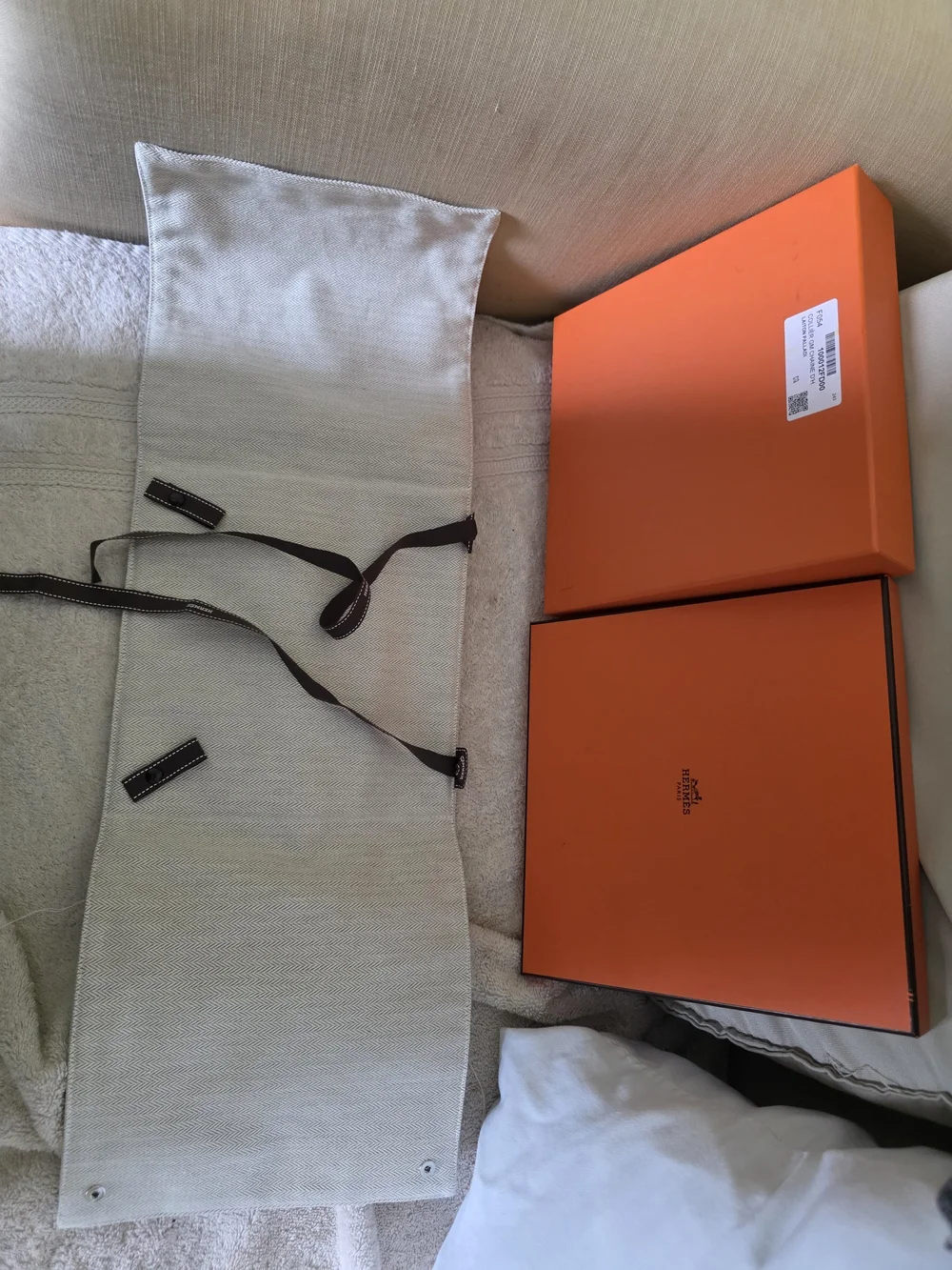 Authentic Hermès Orange Gift Box Set w/ Dust Bag & Ribbon 8.5” x 8.5”